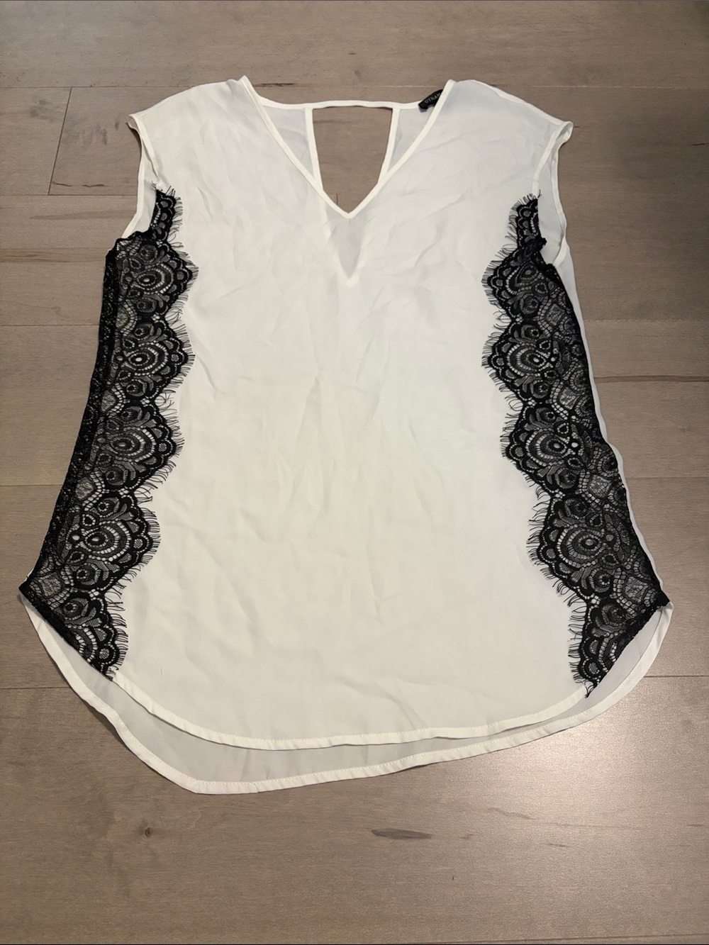 Dynamite Like New Sleeveless V-Neck Blouse with Black Lace Side Panels